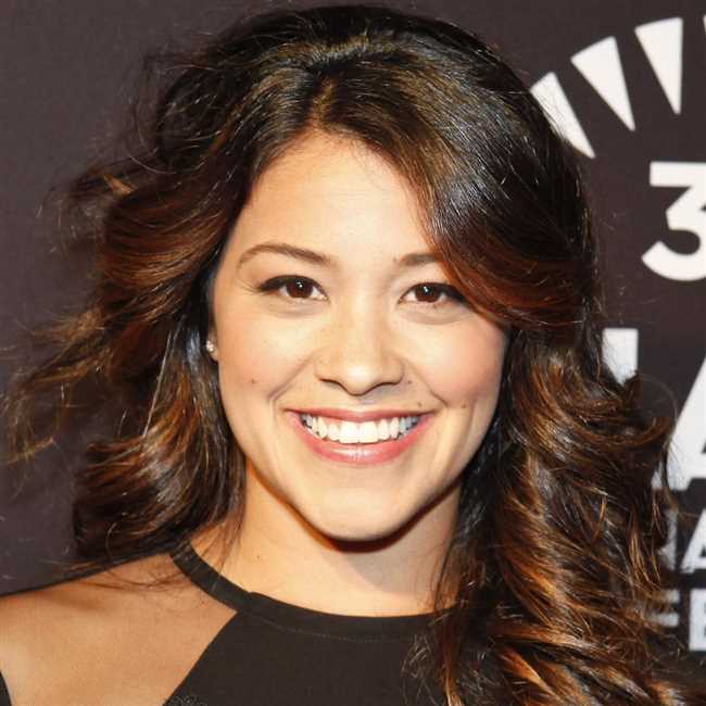 Gina Rodriguez Net Worth and Bio: Career, Awards and Personal Life